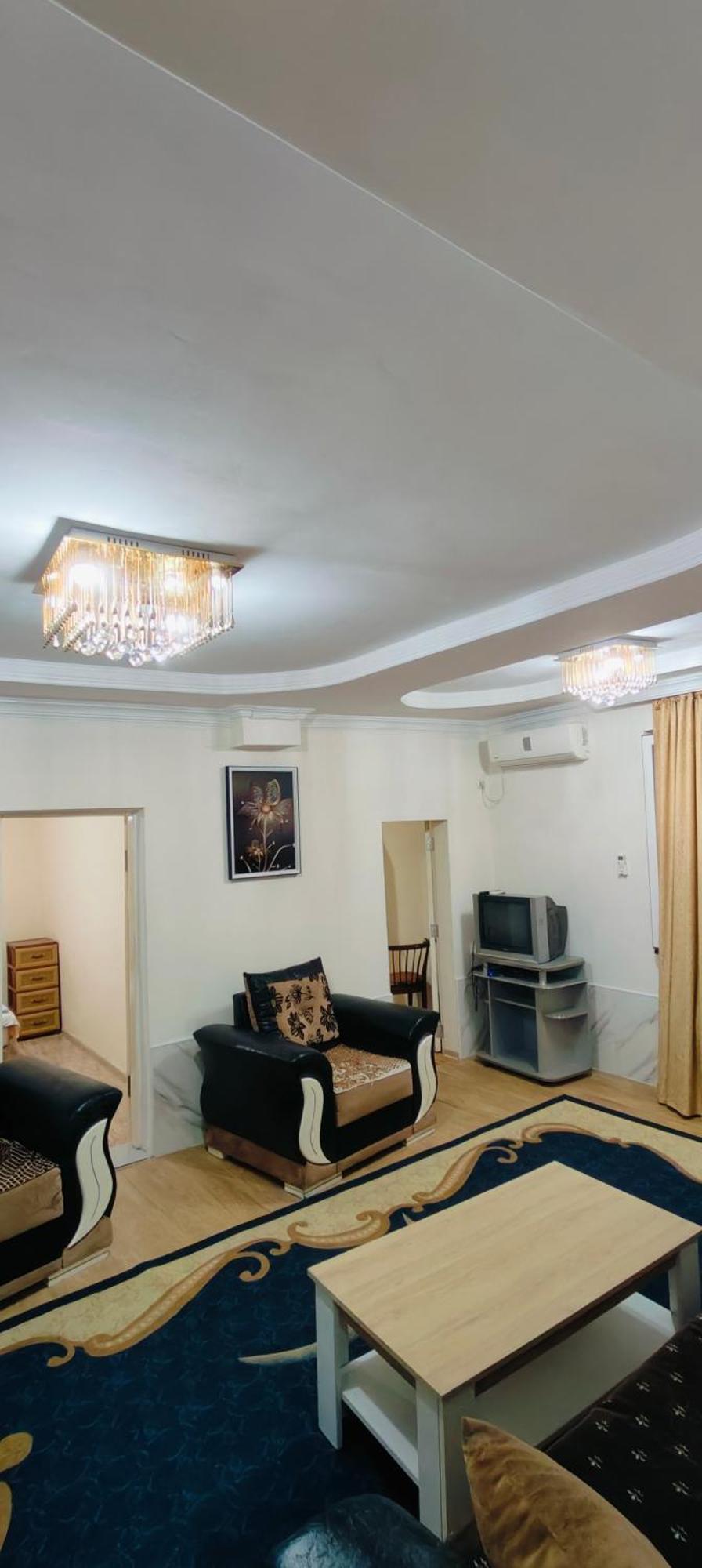 Apartment On Saakadze Batumi Exterior photo
